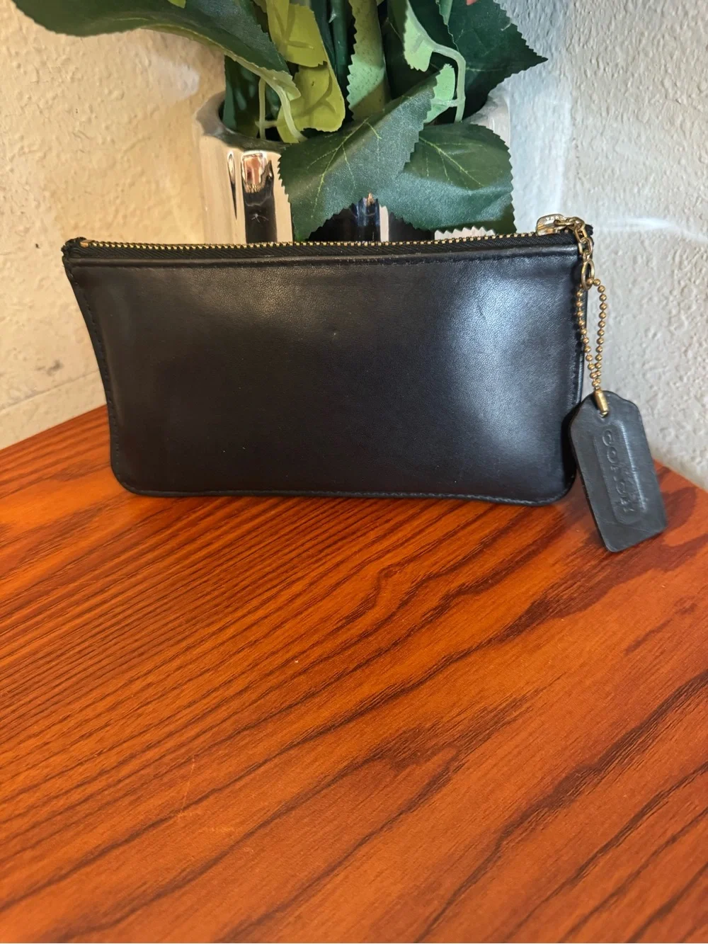 Vintage Coach Black Leather Zip Pouch Wristlet